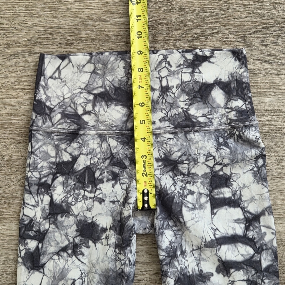 Lululemon Wunder Under Hi-Rise 7/8 Tight *Full-On Luxtreme 25" - Picture 7 of 9